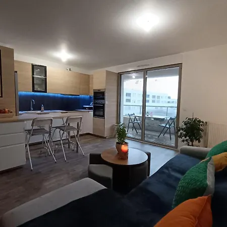 Chambre Dans Un Joli Cosy Δωμάτια σε οικογενειακή κατοικία